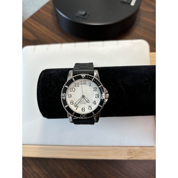 Men's Stainless Steel Analog Watch With Black Silicone Strap Water Resistant - Picture 7 of 7